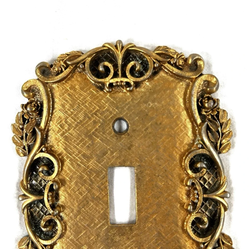 Vtg 70's Gold Brass Finish Switch Plate Wall Outlet Cover Florentine Style